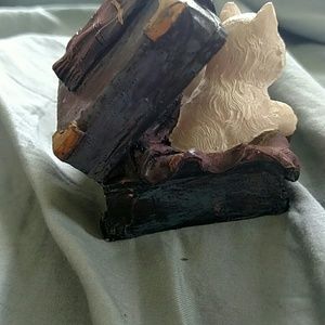 Two cats in a suitcase knick knack